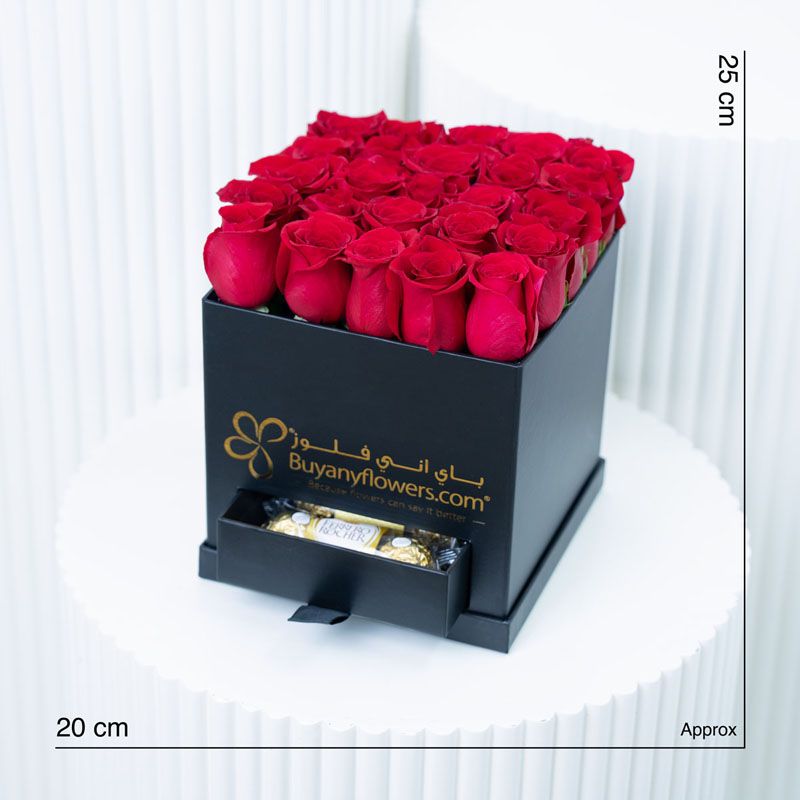 Black Box of Love 25 Red Roses thumbnail 4