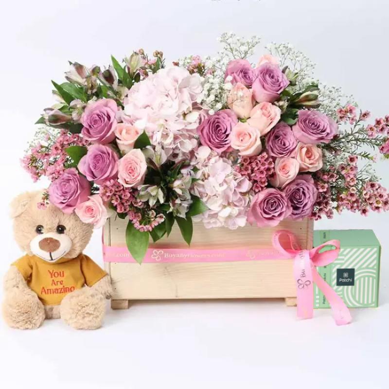 purelovepastelfloralhamper_aa2a83.webp