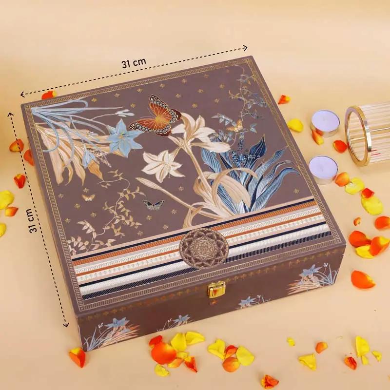 Festive Delight Premium Gift Box thumbnail 4