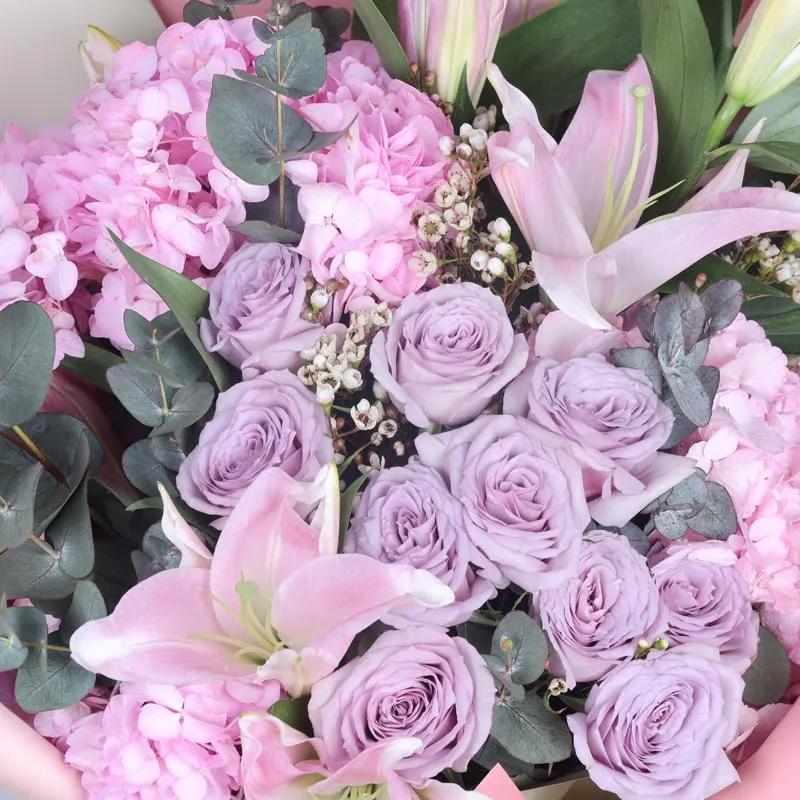 Pastel Elegance Mix Flower Bouquet thumbnail 4