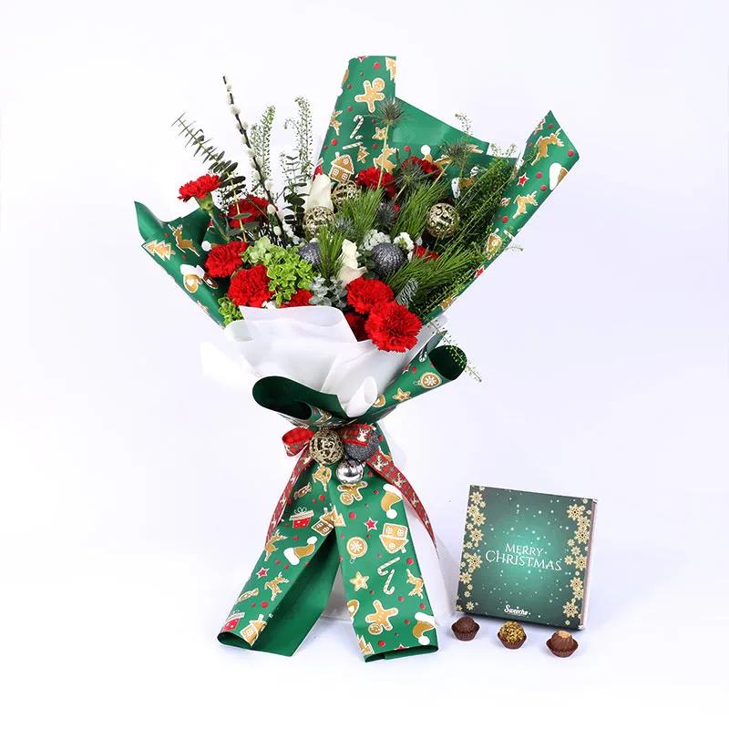merry-christmas-flower-bouquet-and-chocolates_1.webp