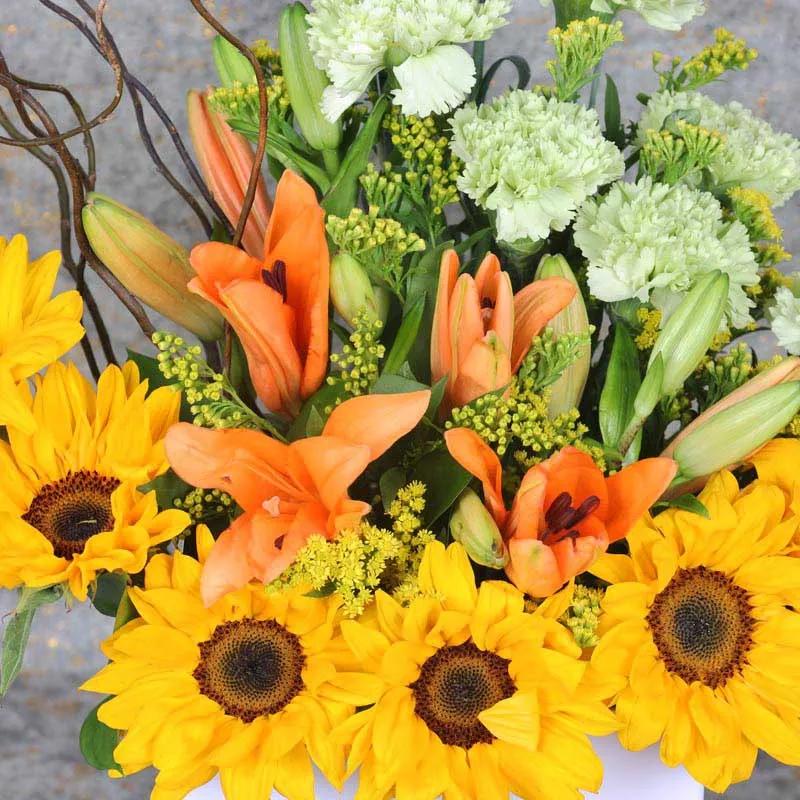 Morning Glow Flower Box and Chocolates thumbnail 3