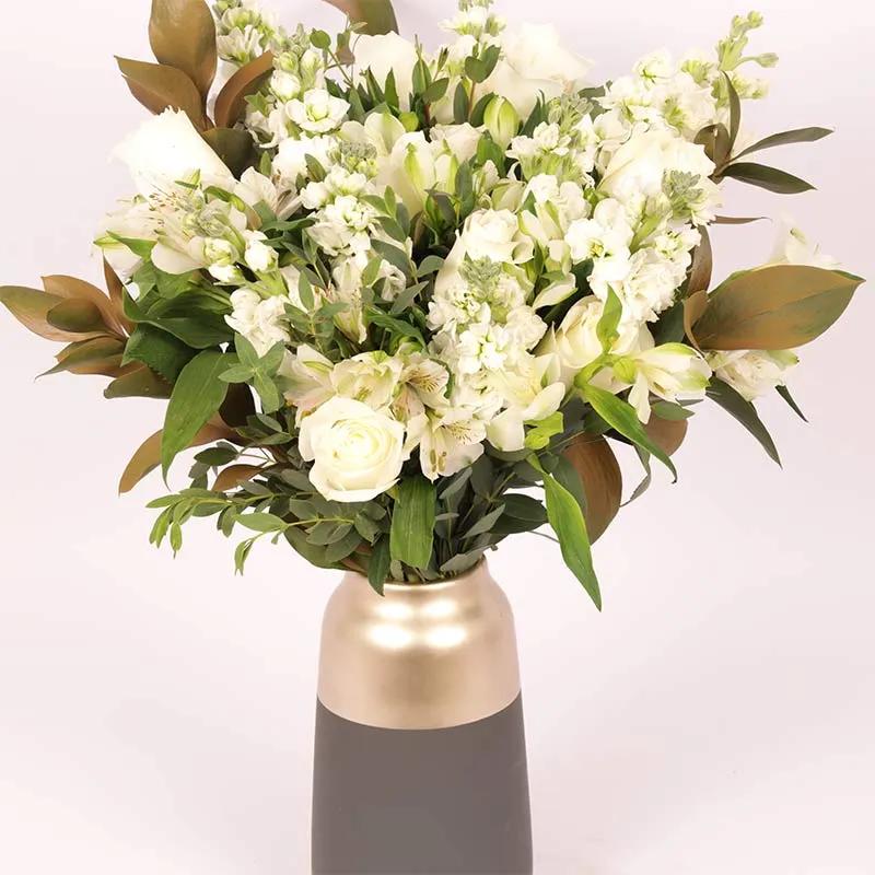 Ivory White Flower Arrangement - Flowers gift from Buy Any Flowers Dubai in Al Quoz Industrial Area 4, Dubai, UAE - image 2