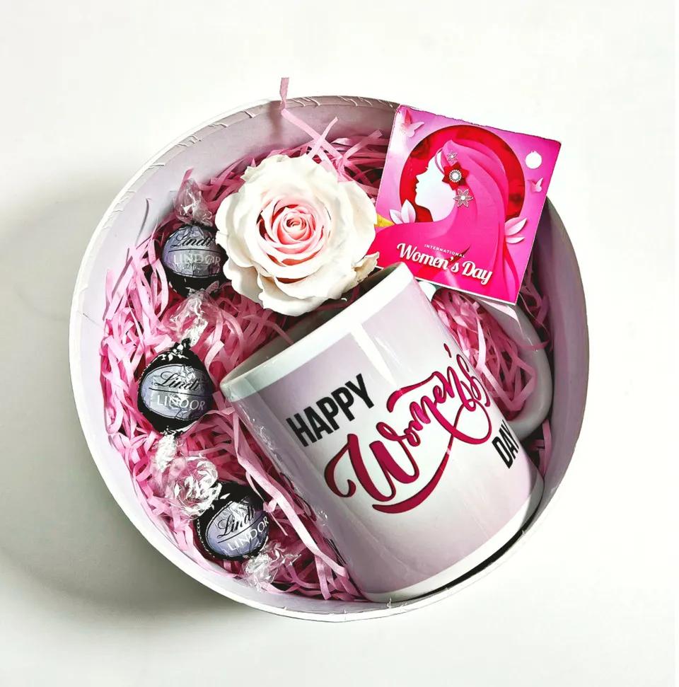 Womens Day Gift Hamper 2