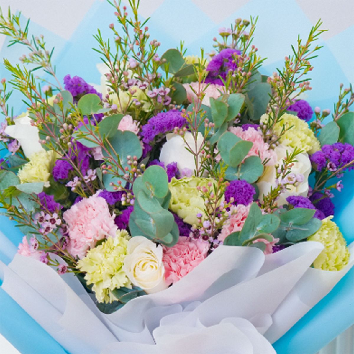 Youth 21 Roses and Carnations Bouquet - Flowers gift from Buy Any Flowers Dubai in Al Quoz Industrial Area 4, Dubai, UAE - image 2
