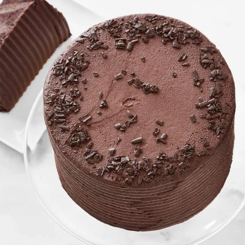 Classic Fudge Cake 4 Portion thumbnail 2