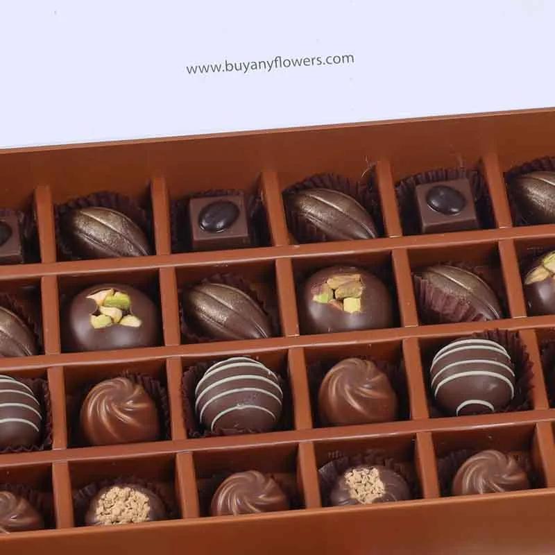 Mothers Day Premium Assorted Chocolates 32 Pcs By Sweecho thumbnail 3