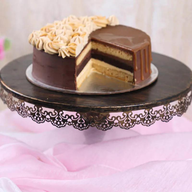 Rich Chocolate Caramel Cake 4 Portion thumbnail 3