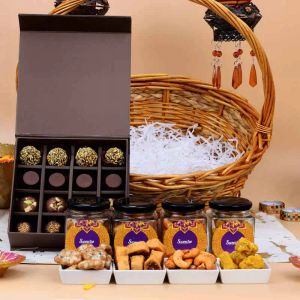 gourmet-indulgence-gift-basket_1.webp