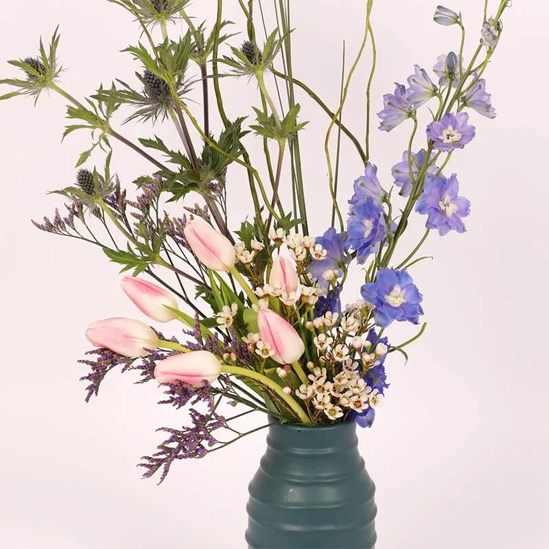 Simplicity Flower Arrangement - Flowers gift from Buy Any Flowers Dubai in Al Quoz Industrial Area 4, Dubai, UAE - image 3