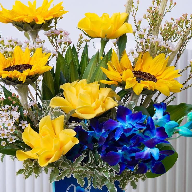 Sunny Fathers Day Flower Arrangement - Flowers gift from Buy Any Flowers Dubai in Al Quoz Industrial Area 4, Dubai, UAE - image 2