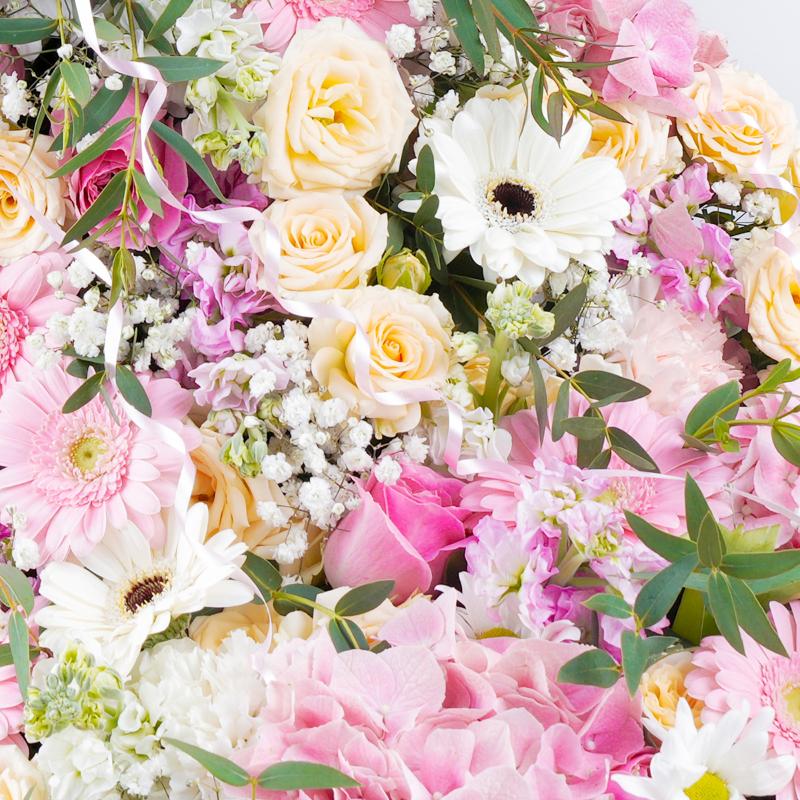 Love From the Sky Arrangement - Flowers gift from Buy Any Flowers Dubai in Al Quoz Industrial Area 4, Dubai, UAE - image 2