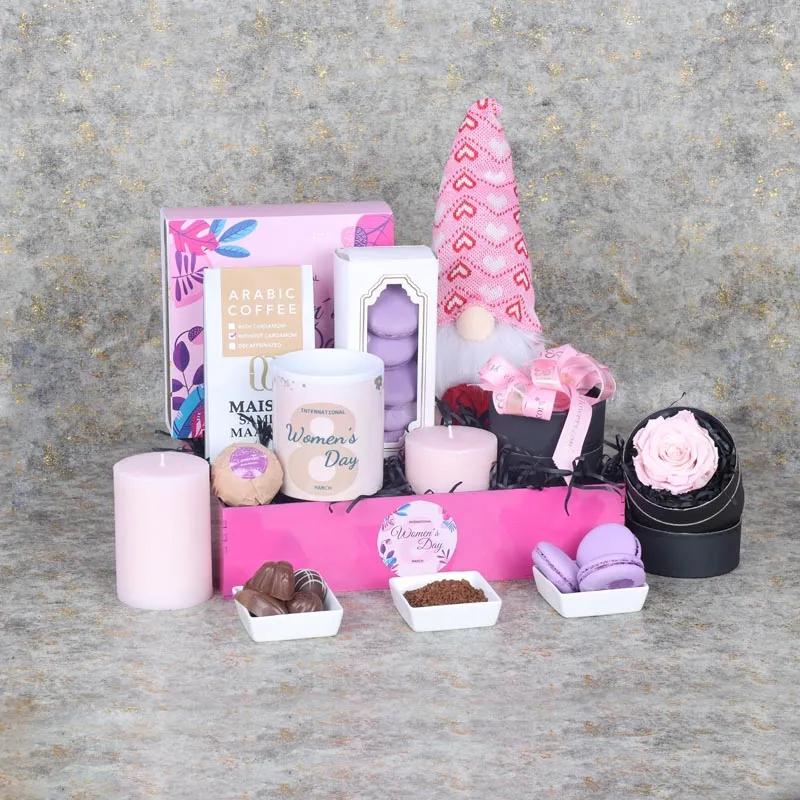 womens-day-gift-tray-pink_1.webp