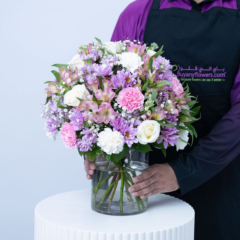 Pink and White Flower Arrangement thumbnail 2