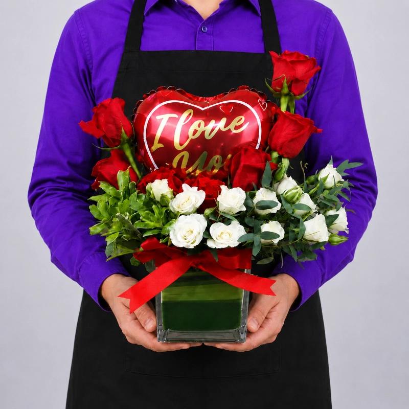Romantic I Love You Balloon and Flower Vase - Balloons gift from Buy Any Flowers Dubai in Al Quoz Industrial Area 4, Dubai, UAE - image 3