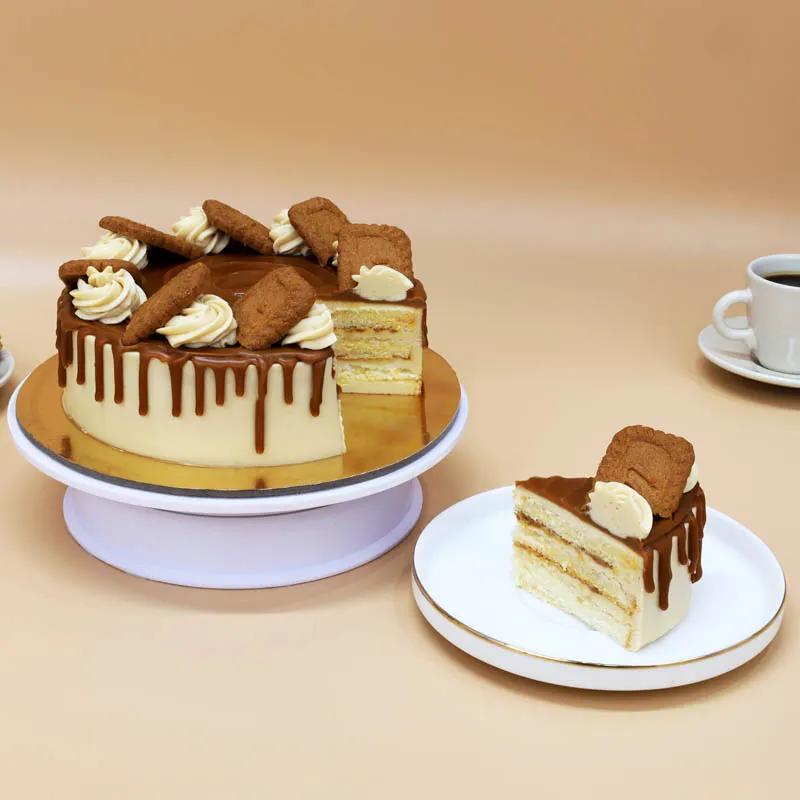 yummy-lotus-biscoff-cake-4-portion_1.webp