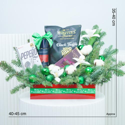 Christmas Holiday Gift Hamper - Gift Sets gift from Buy Any Flowers Dubai in Al Quoz Industrial Area 4, Dubai, UAE - image 4