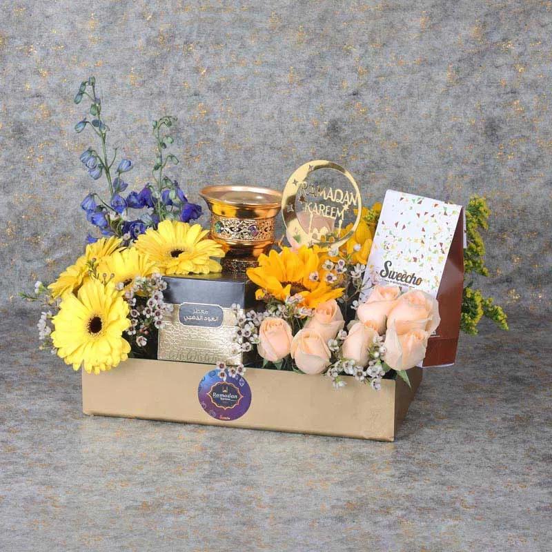 Ramadan Floral Hamper Golden thumbnail 2