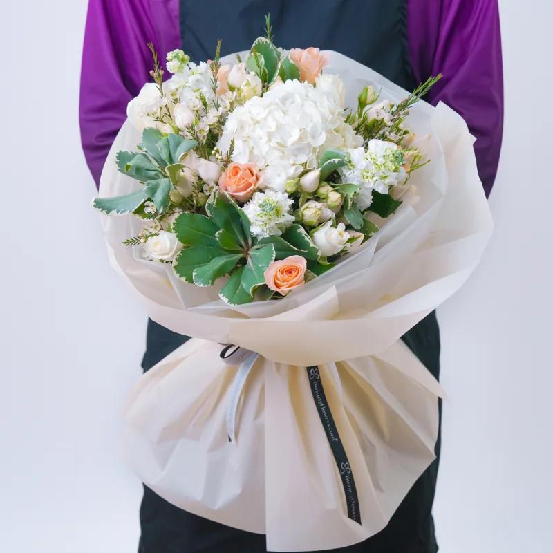Peach Ivory Flower Bouquet - Flowers gift from Buy Any Flowers Dubai in Al Quoz Industrial Area 4, Dubai, UAE - image 3