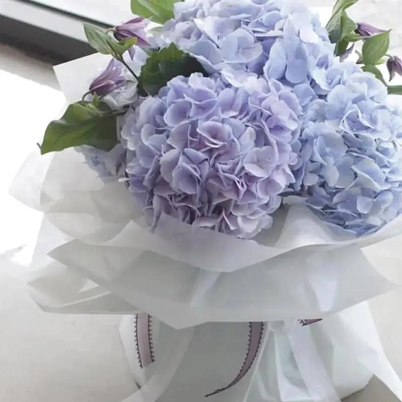 Love in the Sky thumbnail 2