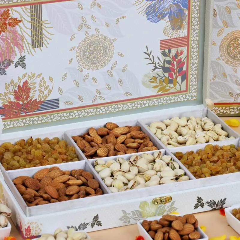 Elegant Mixed Nuts Gift Box thumbnail 2