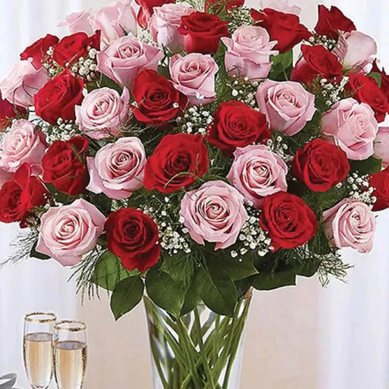 50 Elegant Red and Pink Roses In Vase thumbnail 2