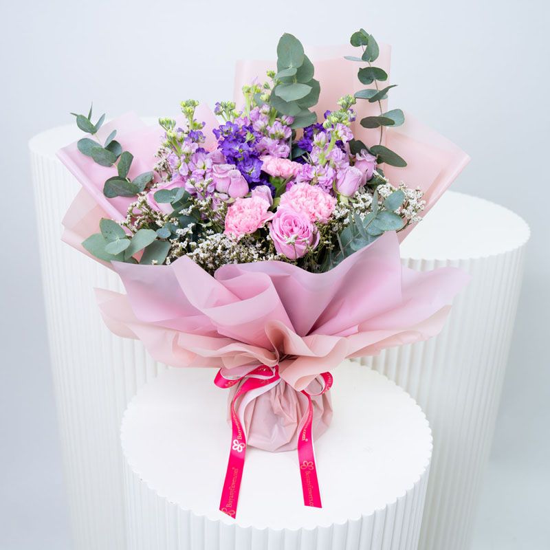 Bless 17 Flower Bouquet 1