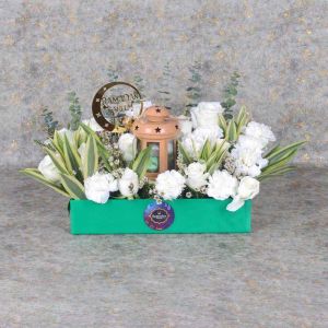 ramadan-floral-hamper-green_1.webp