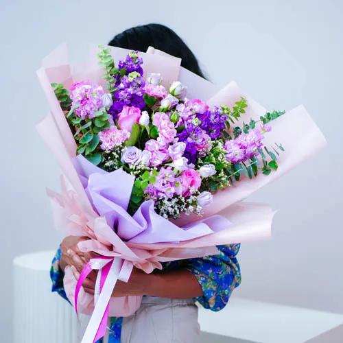 Bless 17 Flower Bouquet - Flowers gift from Buy Any Flowers Dubai in Al Quoz Industrial Area 4, Dubai, UAE - image 2