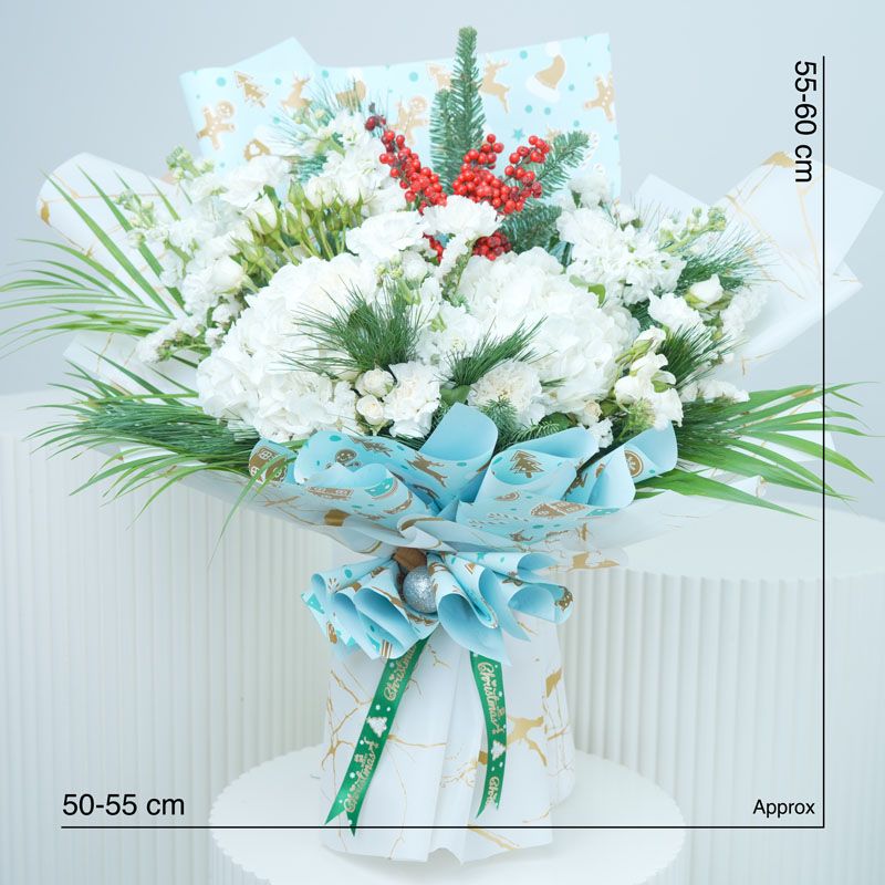 Christmas Winter Flower Bouquet thumbnail 4