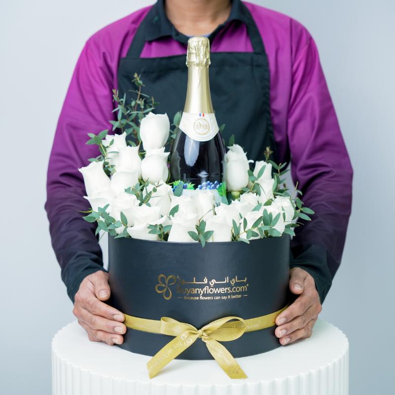 Holiday 25 Roses and Martini Arrangement - Flowers gift from Buy Any Flowers Dubai in Al Quoz Industrial Area 4, Dubai, UAE - image 2