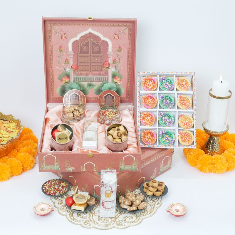Diwali Gift Trunk with Diya Set 1