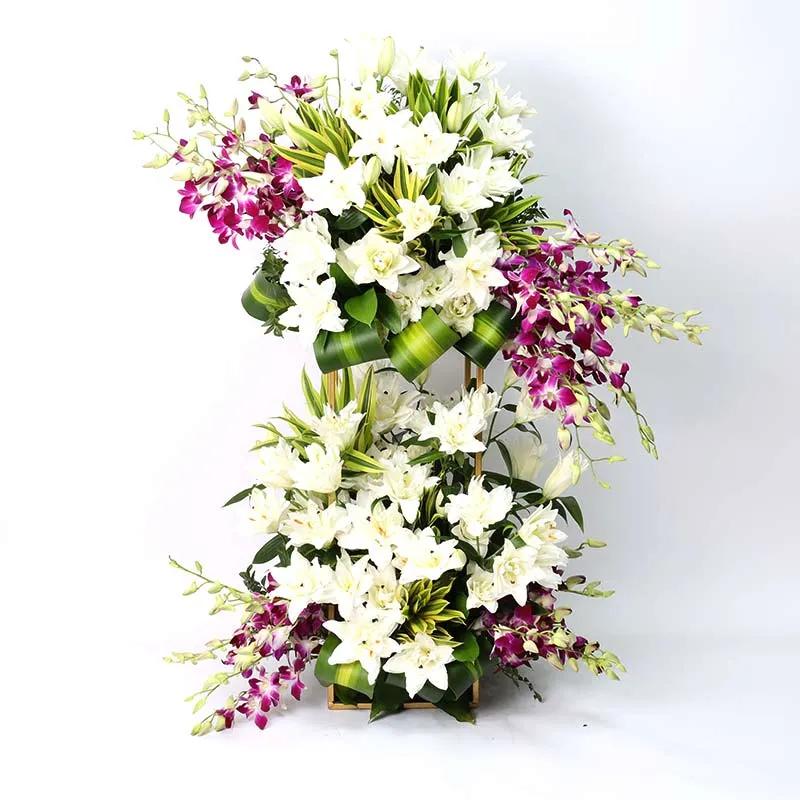 grand-celebration-arrangement_1.webp