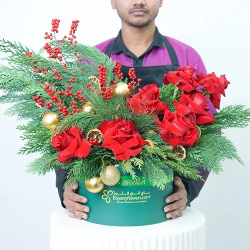 Santas Festive Floral Burst thumbnail 2