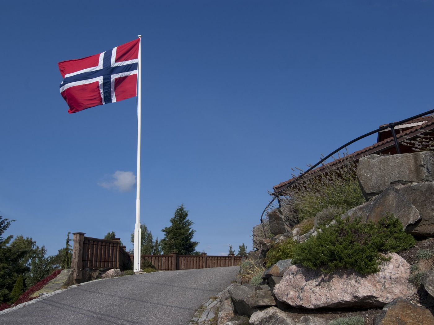 Aanesland flaggstang
