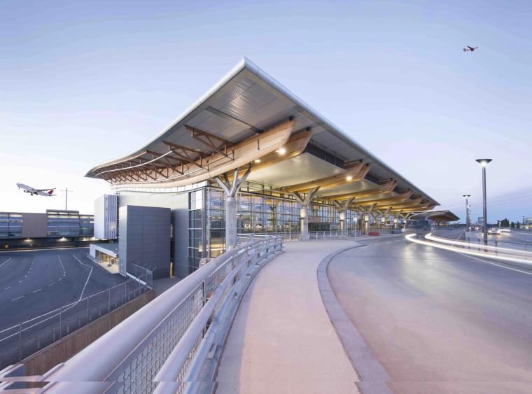 Sentralbygning vest – Oslo lufthavn - hovedbilde