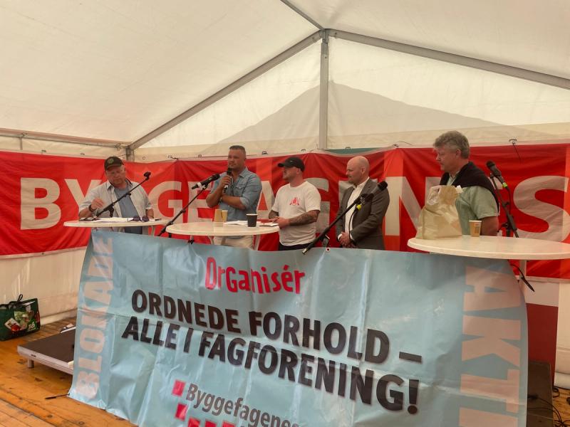 Bygningsarbejderes arbejdsvilkår og arbejdskriminalitet var i centrum på Folkemødet på Bornholm 2026, da Byggefagenes Samvirke inviterede til debat. Foto