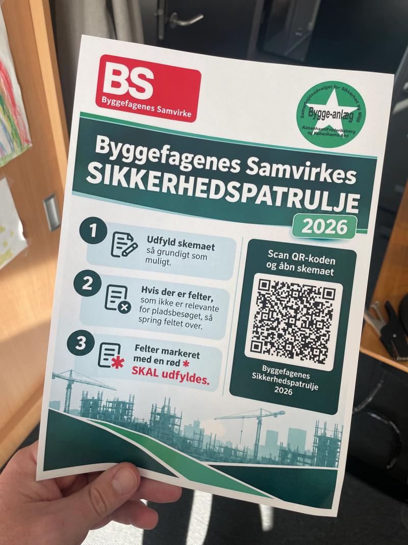 Systematisk vidensindsamling via skemaer på telefonen blev benyttet af deltagerne på patruljen. Foto: RES.