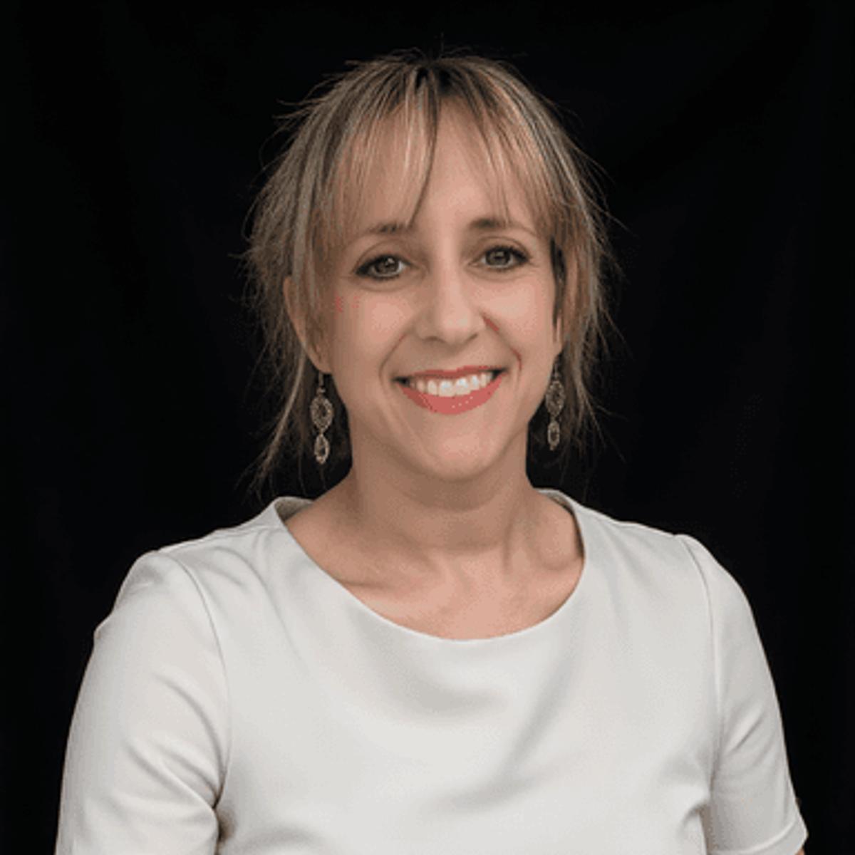 DreamWave AI headshot sample