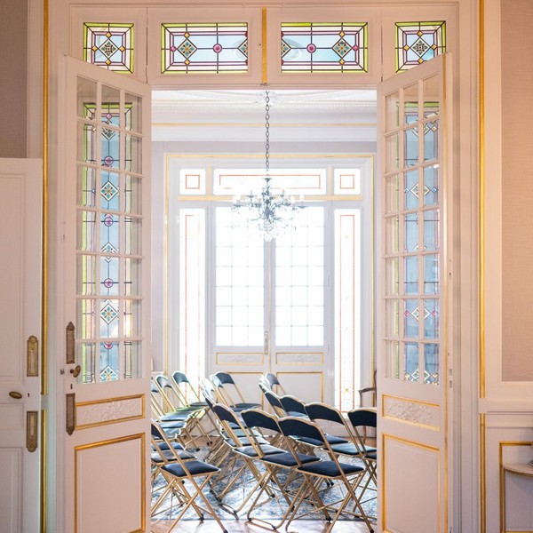 Image des réseaux sociaux : Hôtentique Bordeaux