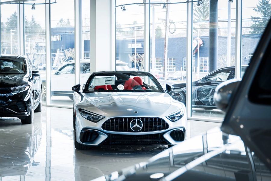 Mercedes-Benz