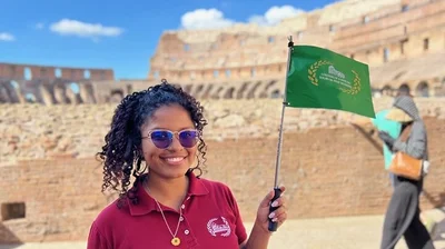 Semi-Private Colosseum Tour with Roman Forum & Palatine