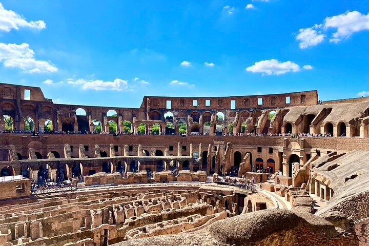Semi-Private Colosseum Tour with Roman Forum & Palatine, Rome — photo 1