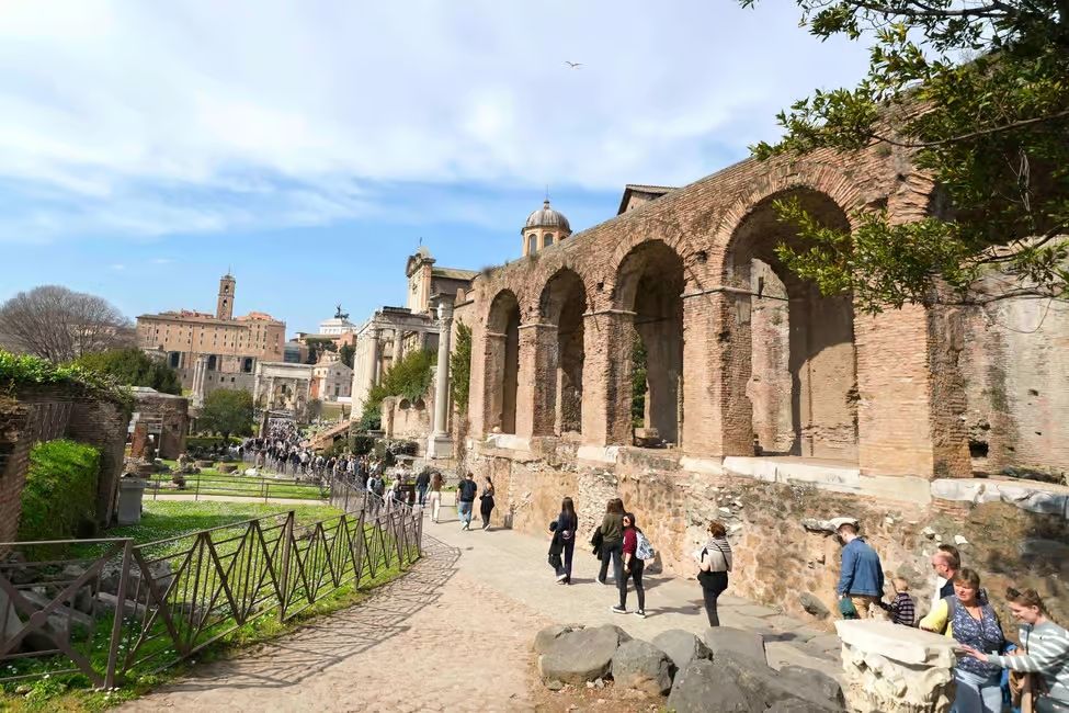 Colosseum Roman Forum-Palatine hill , Rome — photo 1