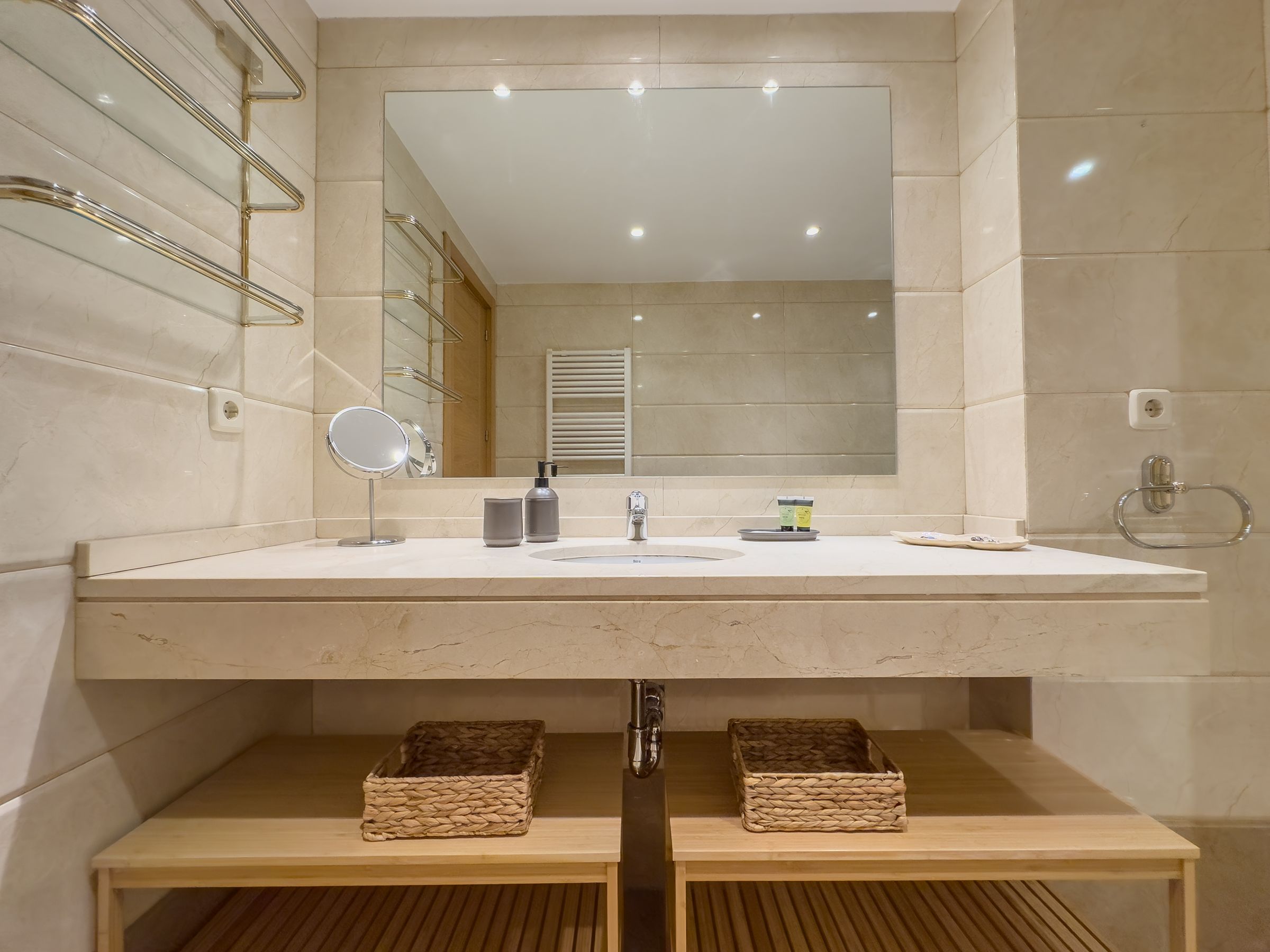 NESTIC - LIDIA - Bathroom serviced apartment