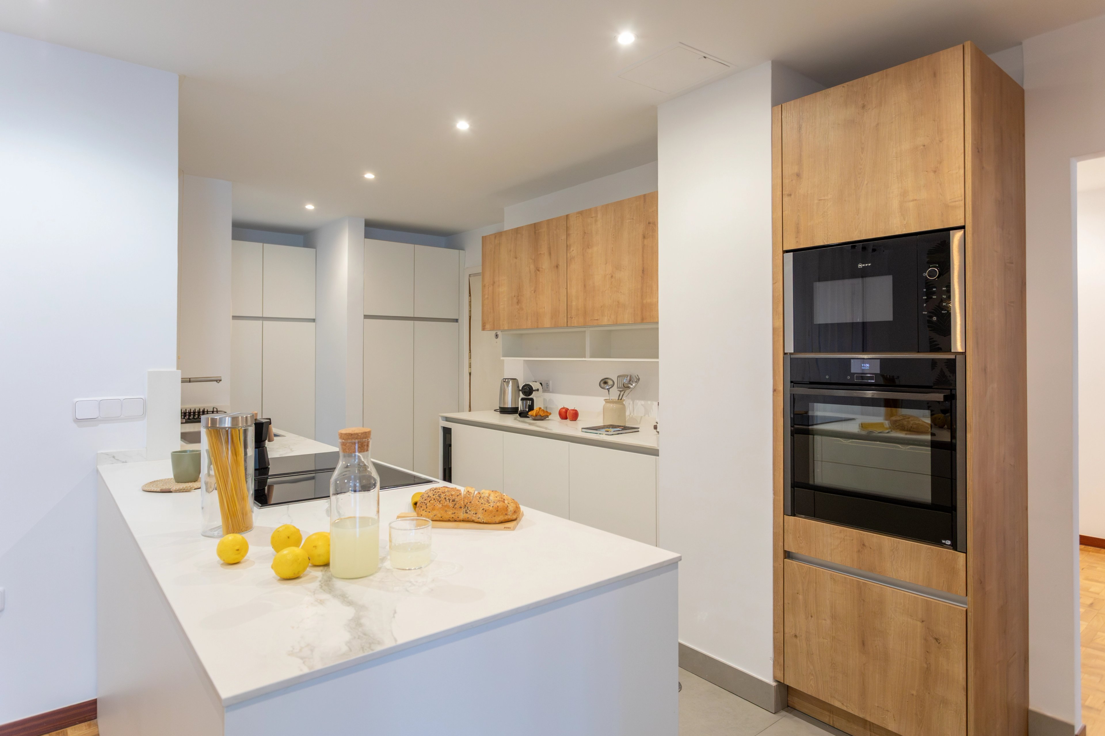 NESTIC - VILLAR - KitchenFurnished apartment with services
