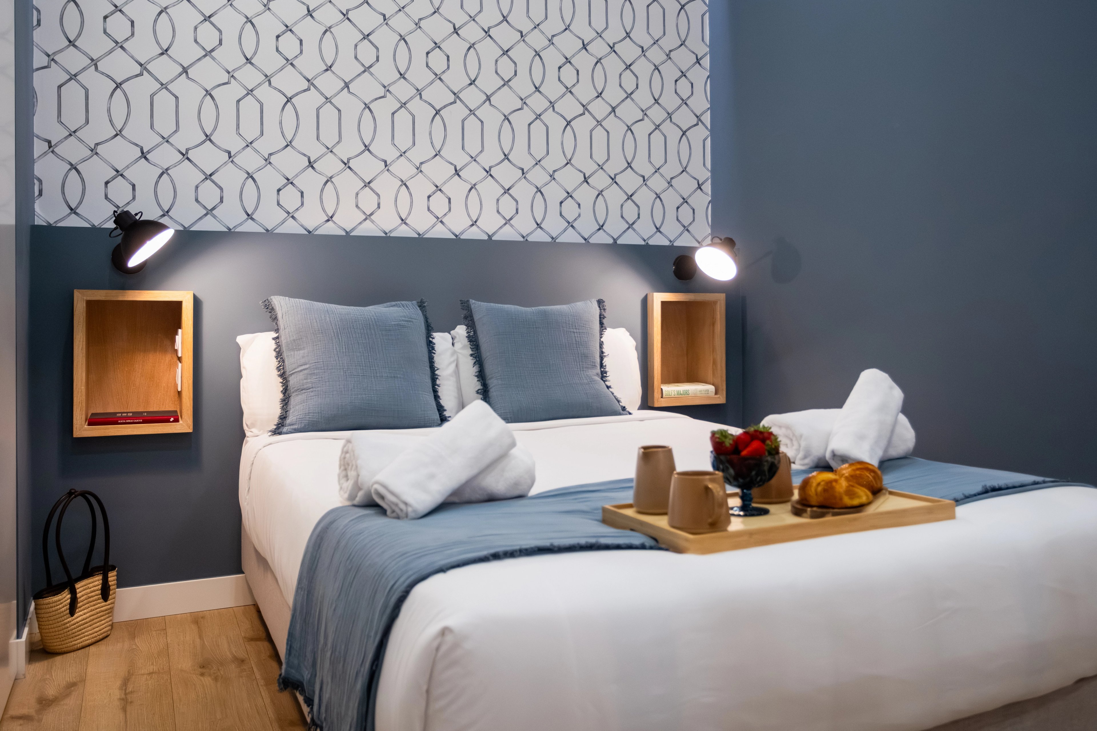 NESTIC - MENESES - Dormitorio Apartamento amueblado con servicios