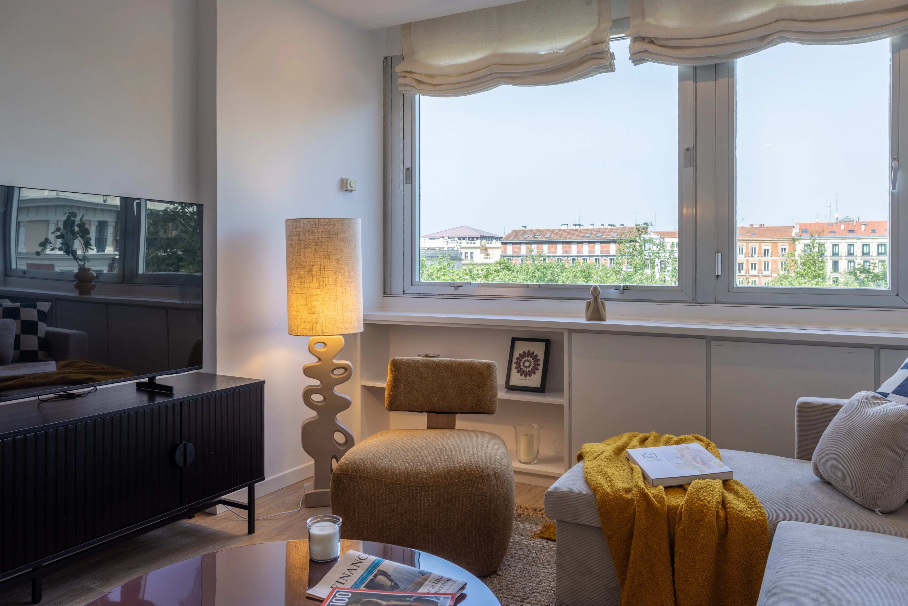 NESTIC - HERVÍAS - Salón Apartamento amueblado con servicios