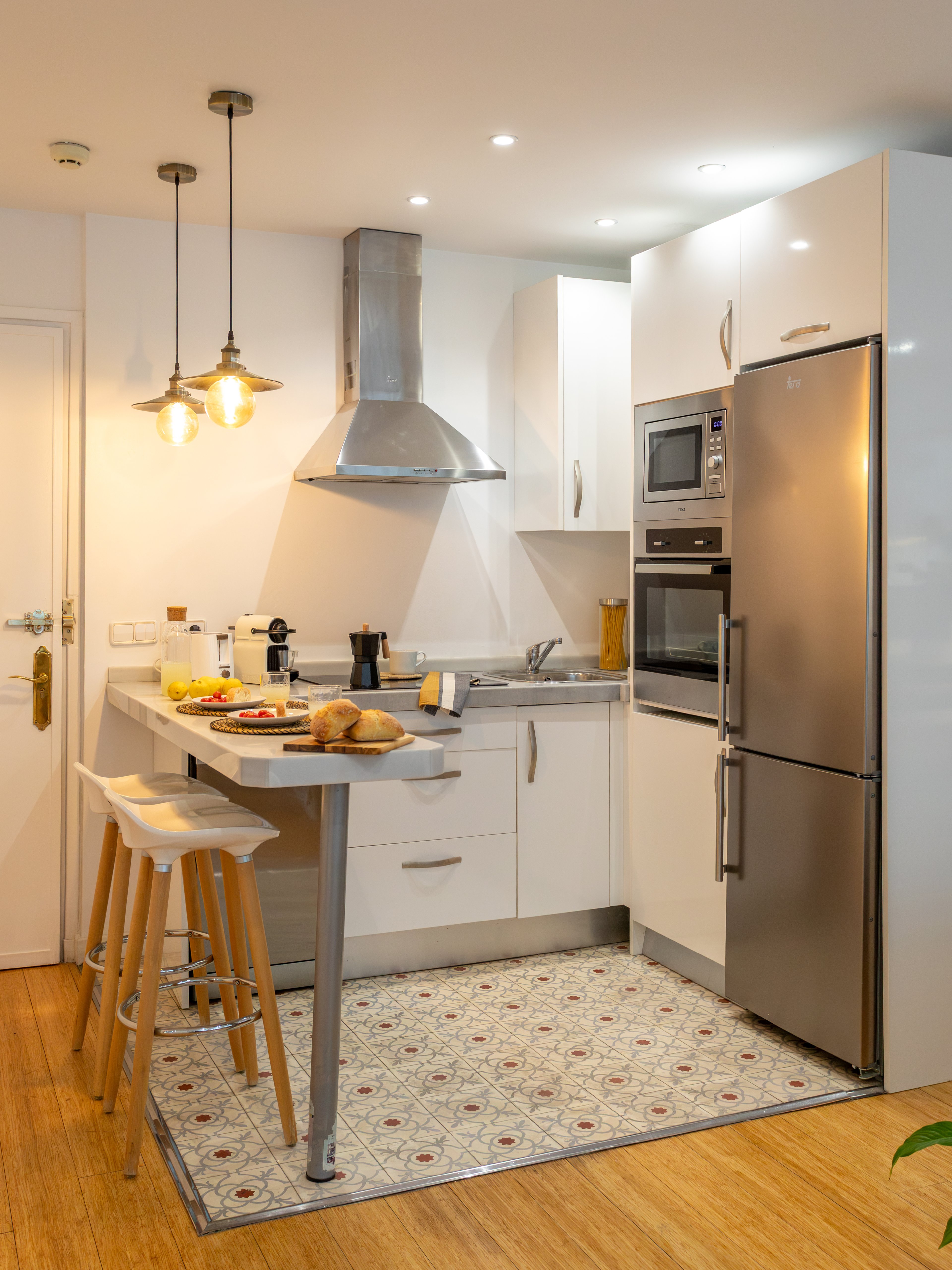 NESTIC - LIRIA - Apartamento amueblado con servicios - Cocina