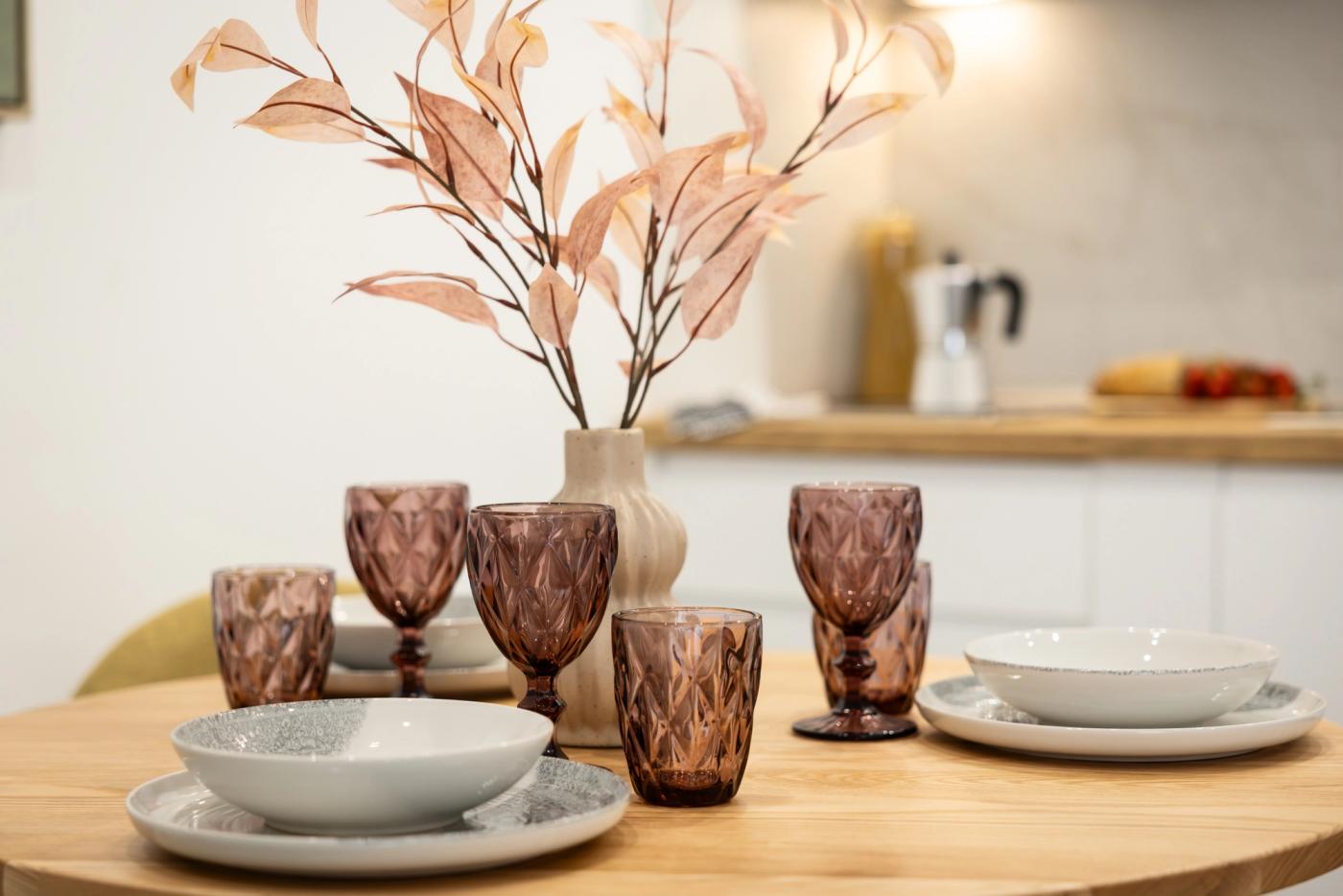 NESTIC - BARCINO - Dining room furnished apartment with services